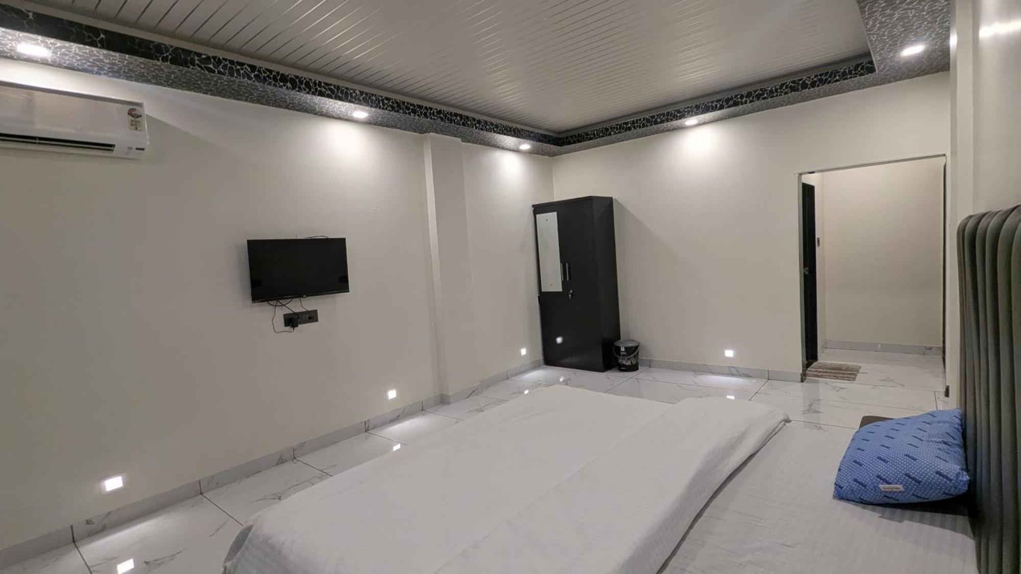 The Grange Lake View Panchgani Bagian luar foto